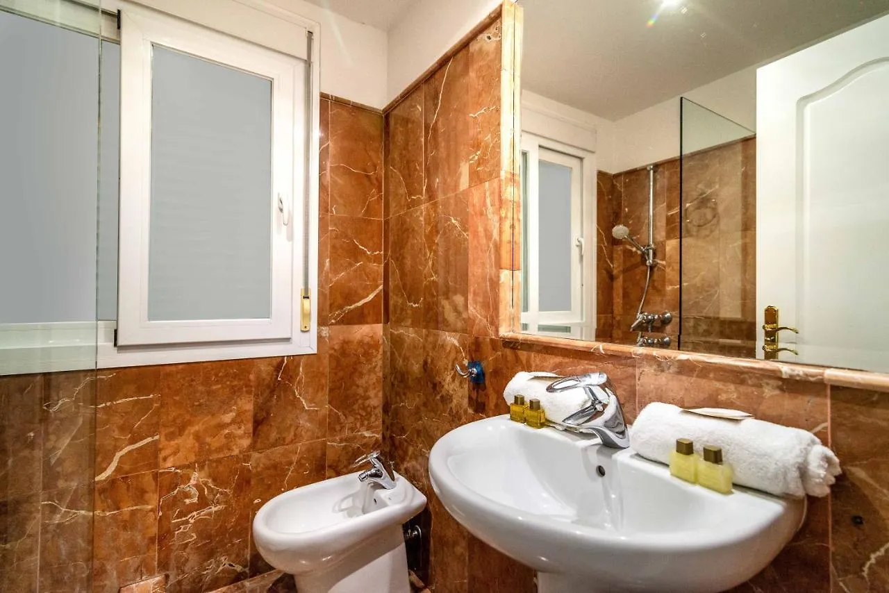 Villa Tiger Woods Golfing Marbella Old Town 0*,